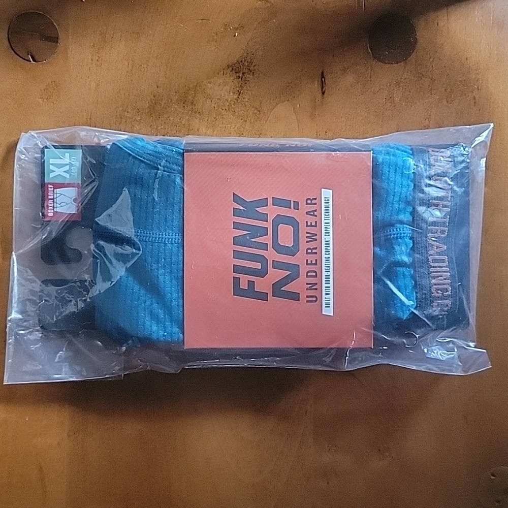 New in package - Men's Boxer Brief